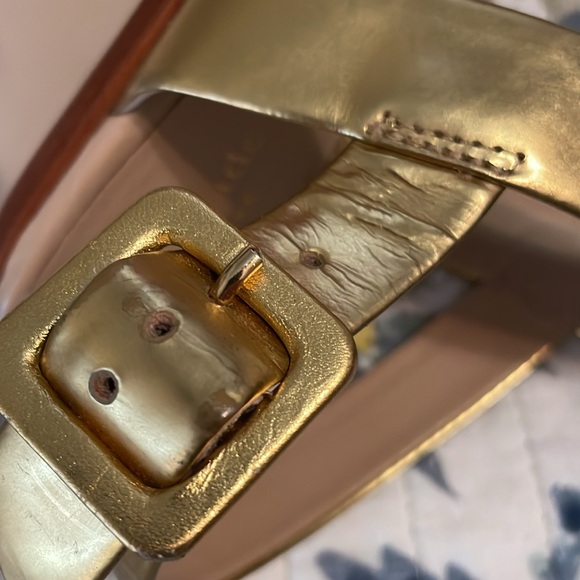 Kate Spade Gold & nude leather sandals wedge heel 9 M gorgeous - Picture 4 of 5